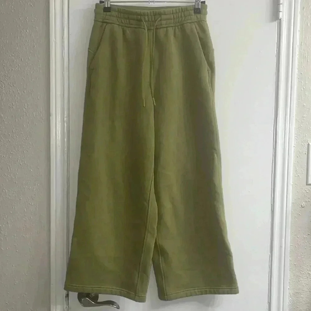 Lululemon Loungeful High-Rise Wide-Leg Cropped Pant | Women's Capris size 2 - Picture 6 of 13